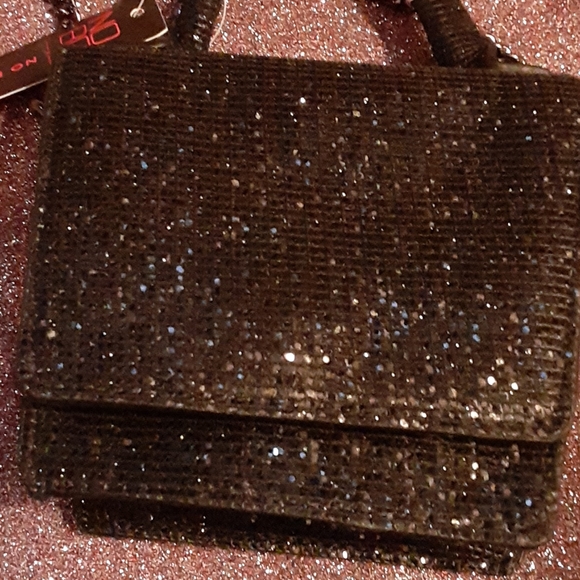 NO BOUNDARIES TULIP CROSSBODY BAG - Picture 3 of 9